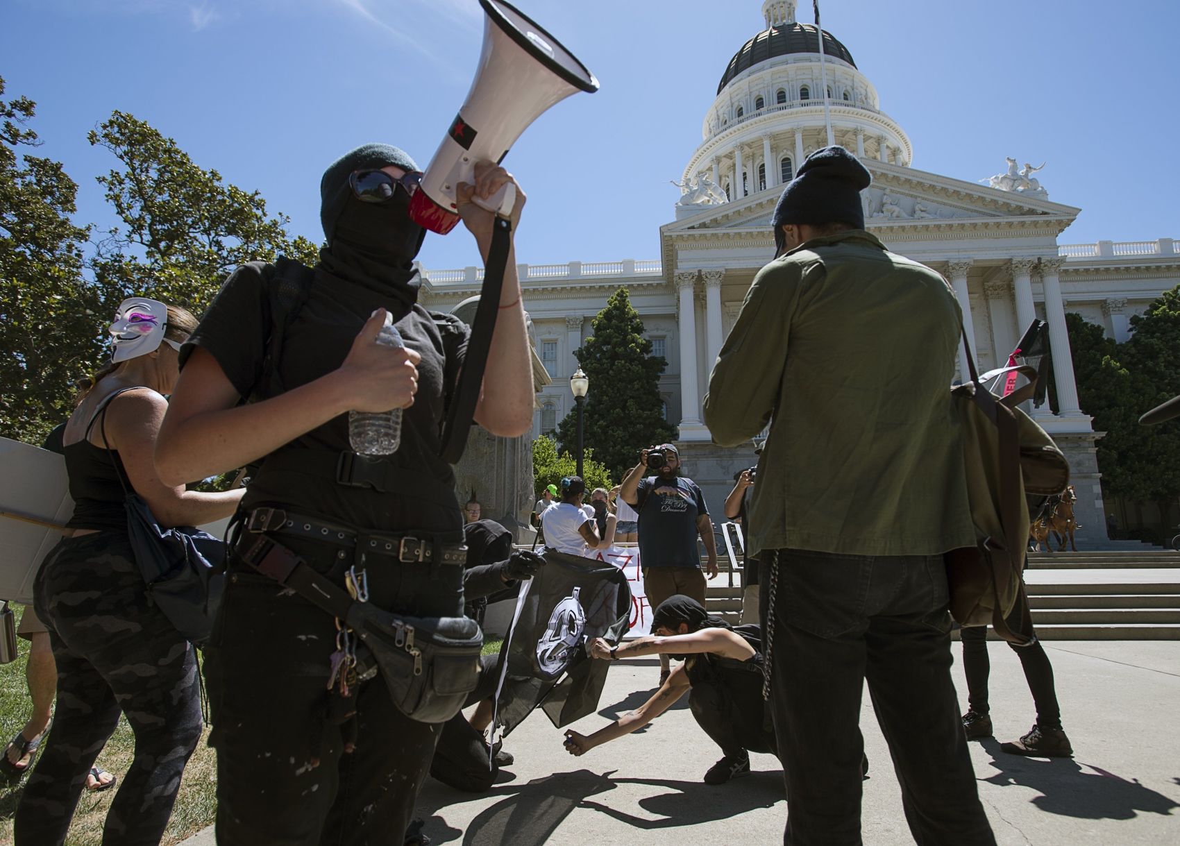 10 Stabbed, Beaten At Protest Outside California Capitol | Nation World ...