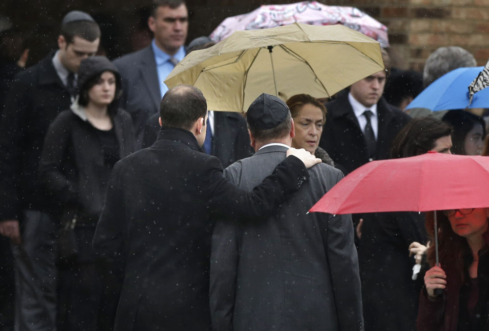 A heartfelt farewell to Sam Berns | Local News | thesunchronicle.com