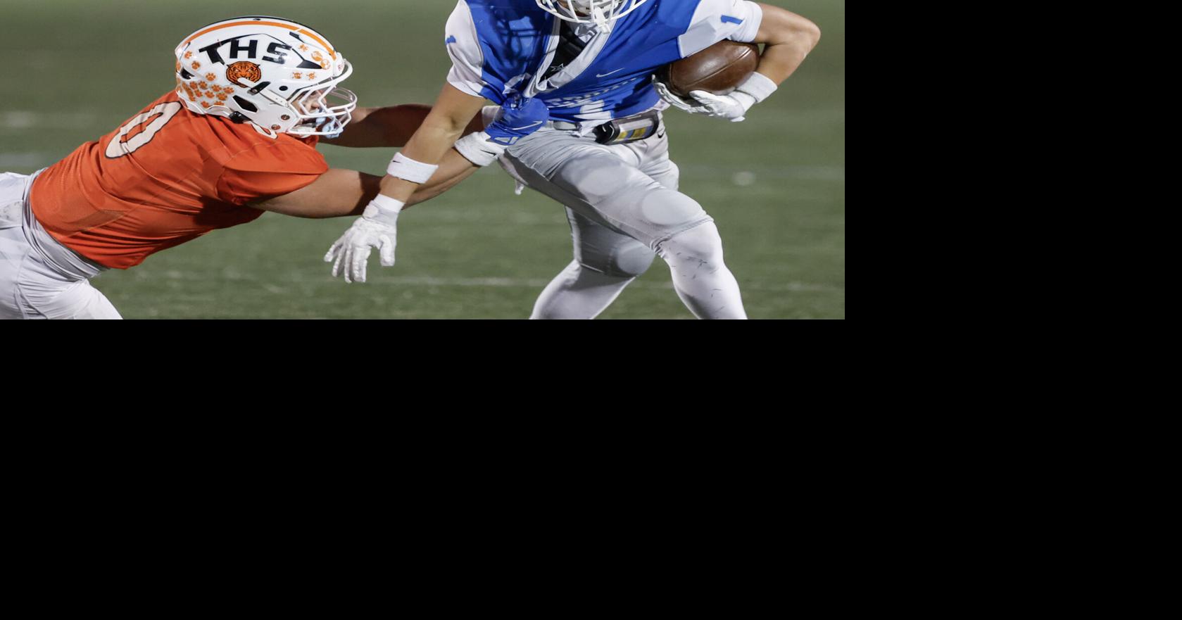 H.S. FOOTBALL: Bombardiers' late show too much for Tigers