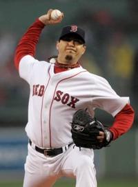 Josh Beckett strong again for Red Sox - The Boston Globe