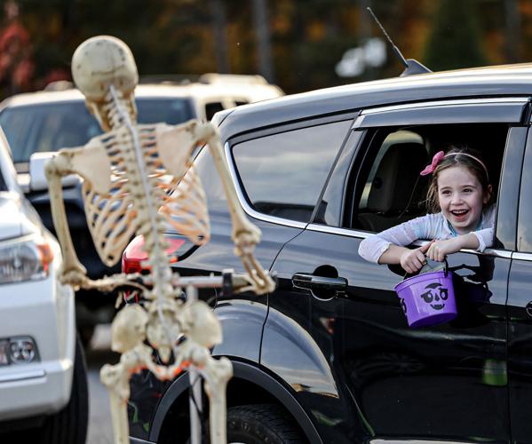 Mansfield trickortreat drivethru Gallery