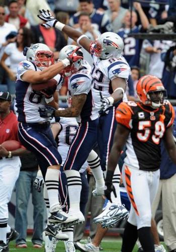 Q&A with Patriots wide receiver Randy Moss