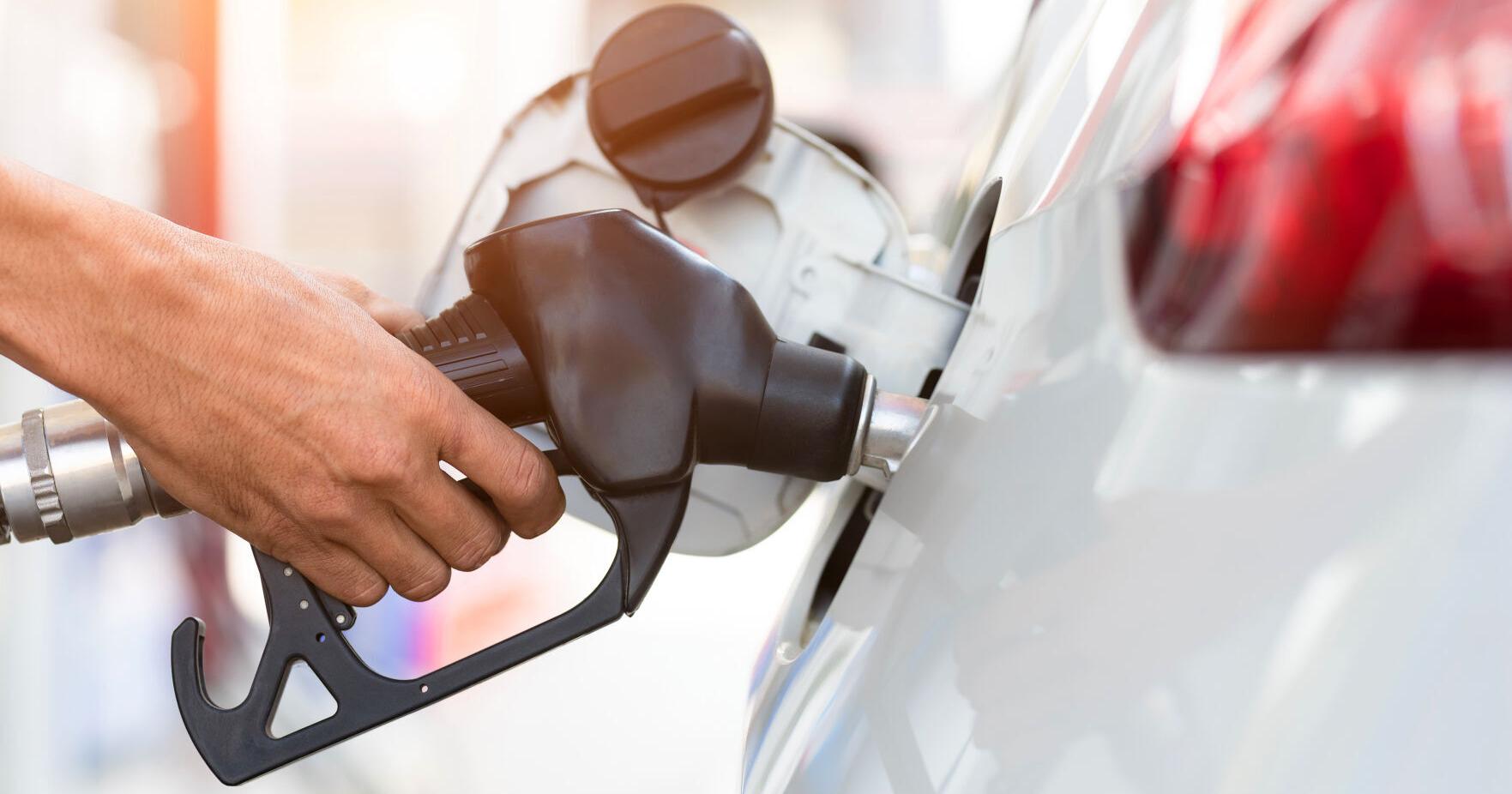 Gas prices soar in Attleboro area and beyond - Vimarsana News