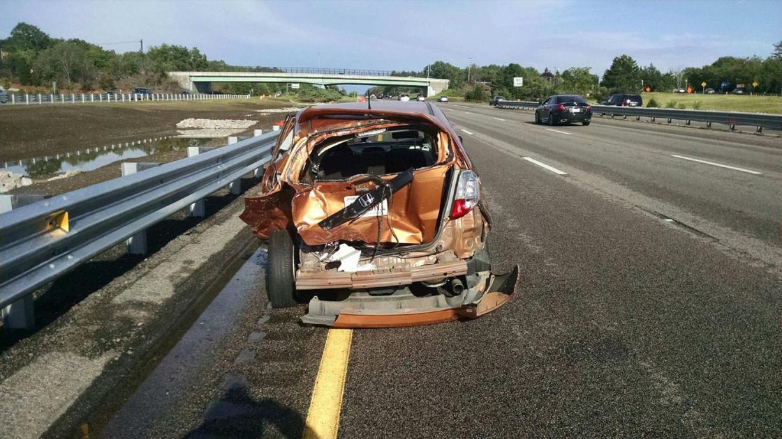 Mansfield crash injures three | Local News | thesunchronicle.com