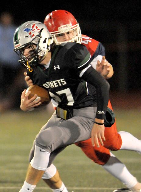 H S Football Hornets Rise Shine Over Trojans For Playoff Win