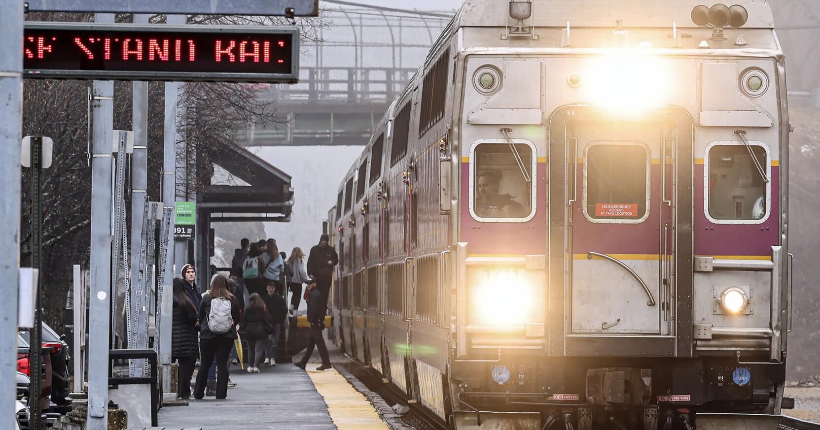 Norfolk town meeting voters support MBTA zoning law, despite strong concerns from some - Vimarsana News