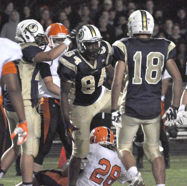 Football Foxboro Pulls Away From Oliver Ames Local Sports