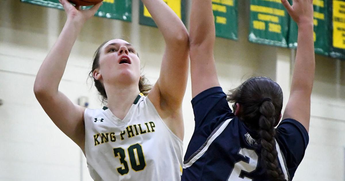 MIAA GIRLS BASKETBALL TOURNAMENT Sawyer paints the town green in KP