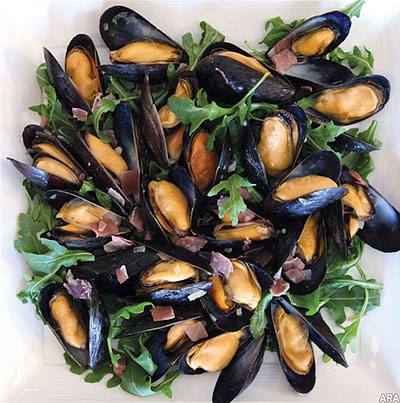 Add mussel power to your Valentine s Day plans thesunchronicle