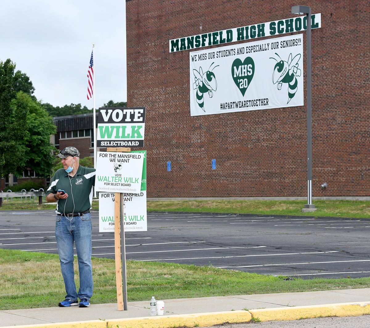 Mansfield goes with incumbents in election; most ballots cast by mail