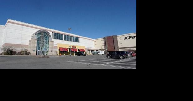 North Attleboro mall store evacuated for gas odor - Vimarsana News