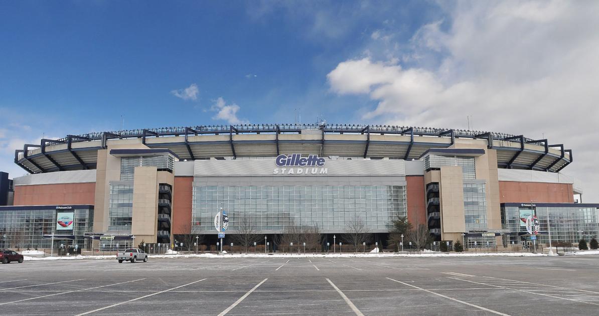 Gillette Stadium Christmas Lights 2021