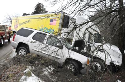 Truck slams into car, SUV | Local News | thesunchronicle.com