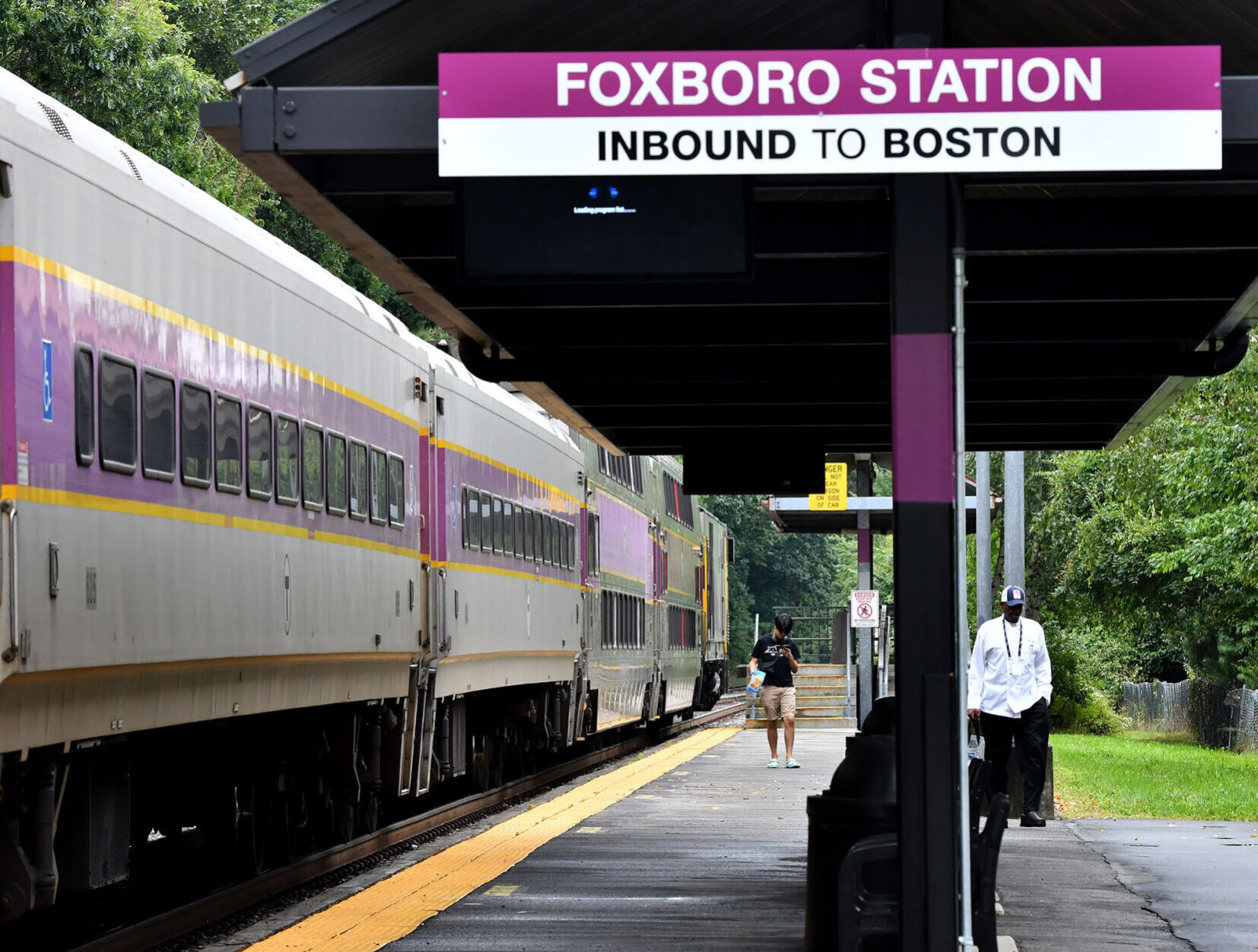 Regular Commuter Rail Service Returns To Foxboro | Local News ...