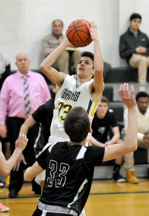 H S Boys Basketball Preview Fritz Back In The Mix For King
