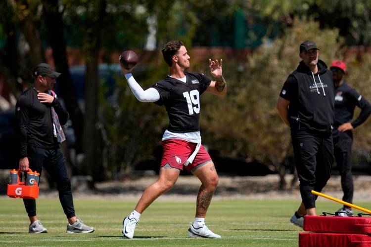 Cardinals sign QB Carson Beck to rookie deal as they prepare to open ...