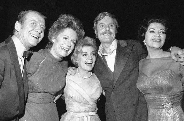 Tony Award-nominated Broadway Actor John McMartin Dies At 86 | Stories ...