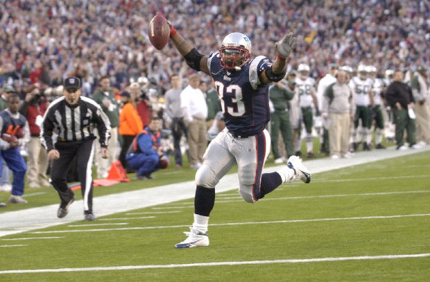 Breaking news: Faulk voted into Pats Hall of Fame, News