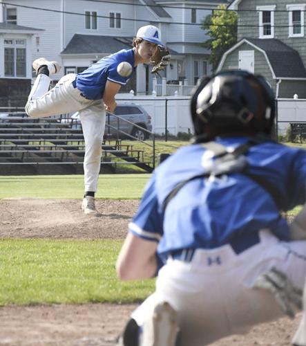 H S BASEBALL: Bombardiers put away Rocketeers to keep hopes alive