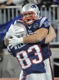 Patriots Notebook: Gronkowski makes limited return