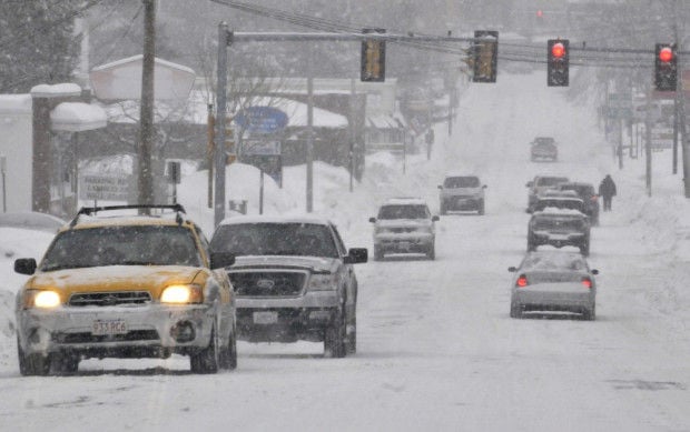 Walkers at risk the higher snowbanks grow | Local News ...