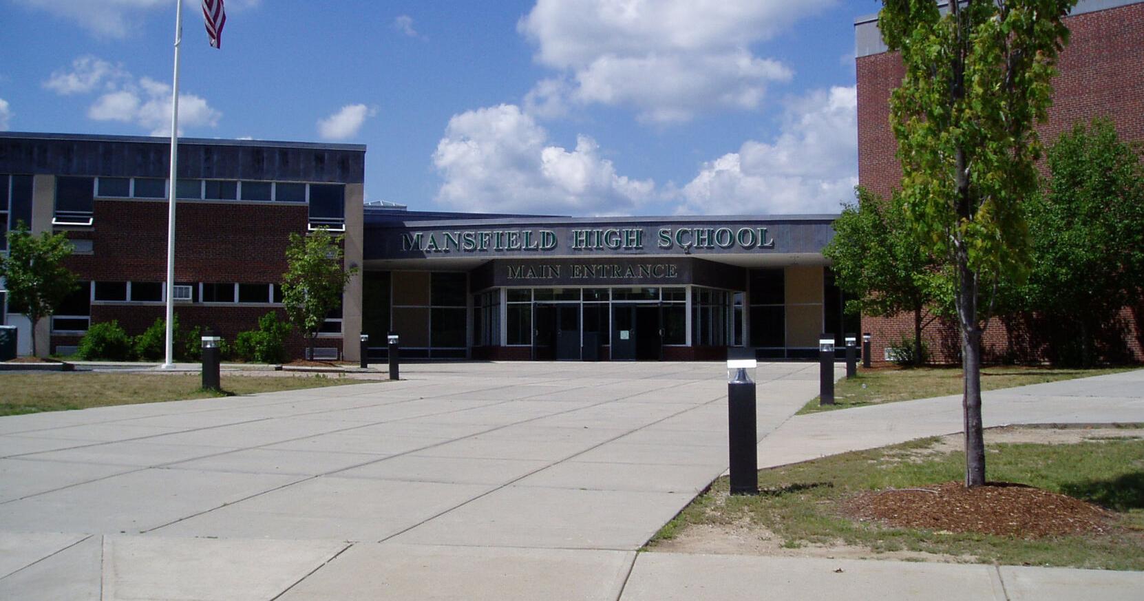 Mansfield passes budget after some trash talk - Vimarsana News
