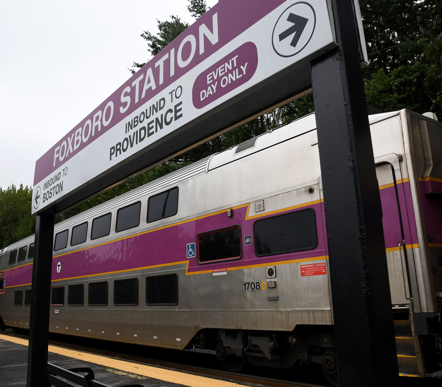 Regular Commuter Rail Service Returns To Foxboro | Local News ...