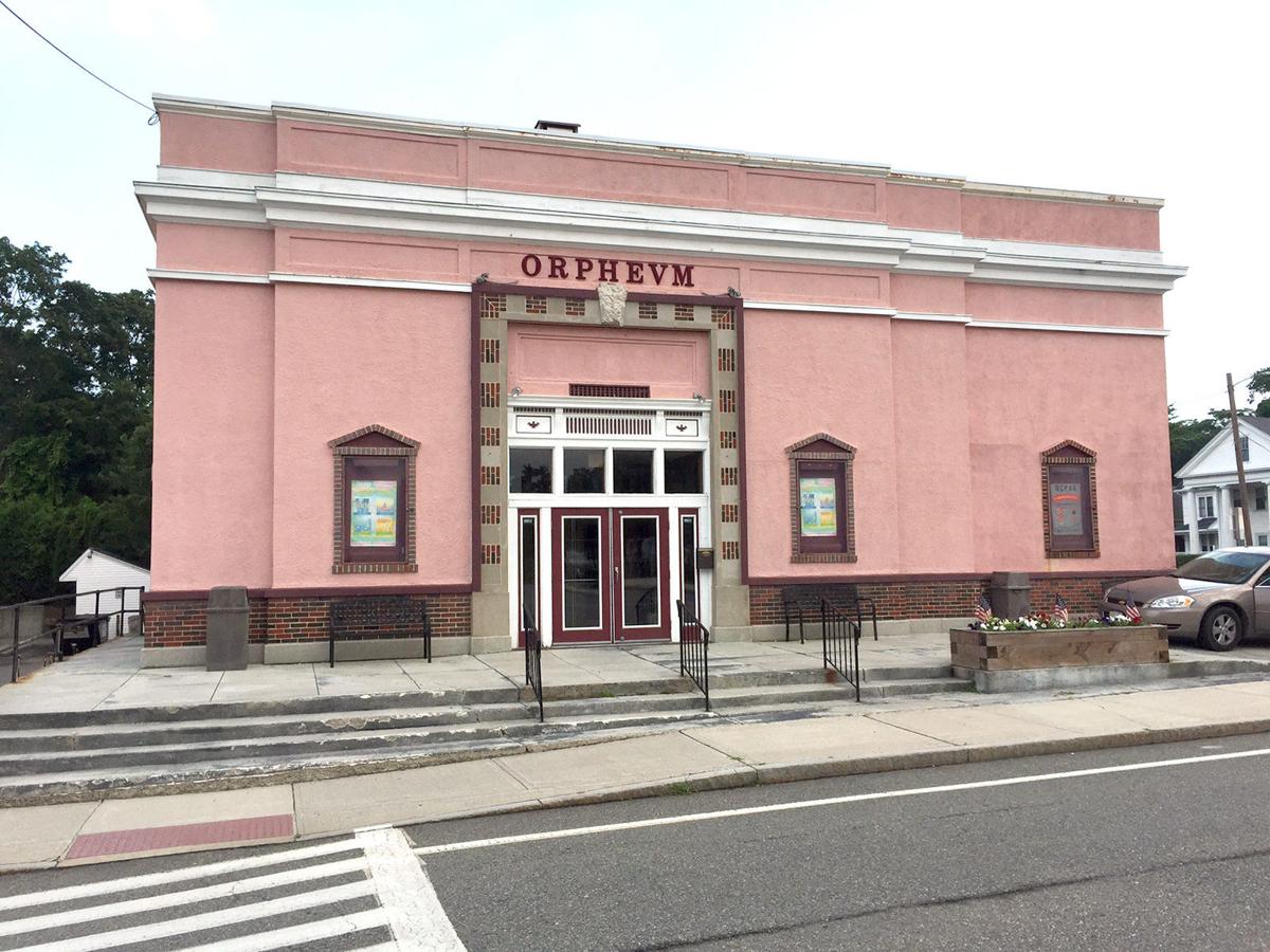 Foxboro theater sale in the offing | Local News | thesunchronicle.com