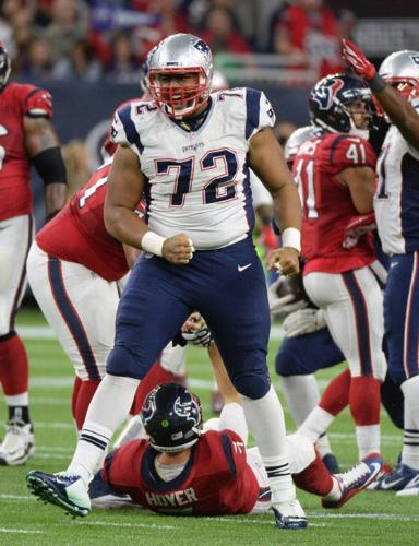 Patriots Clinch Playoff Spot With 27-6 Win Over Texans