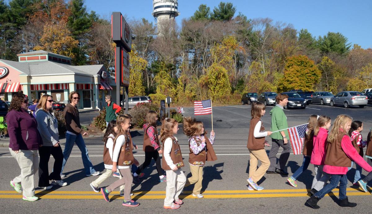 Norton Salutes And Honors Veterans With Parade Ceremony Local News Thesunchronicle Com