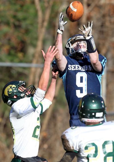 H S Football Seekonk Flexes Offensive Muscle Over D R Local