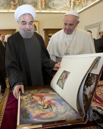 Iranian leader gives pope rug, wants Francis to pray for him | Nation World  | thesunchronicle.com