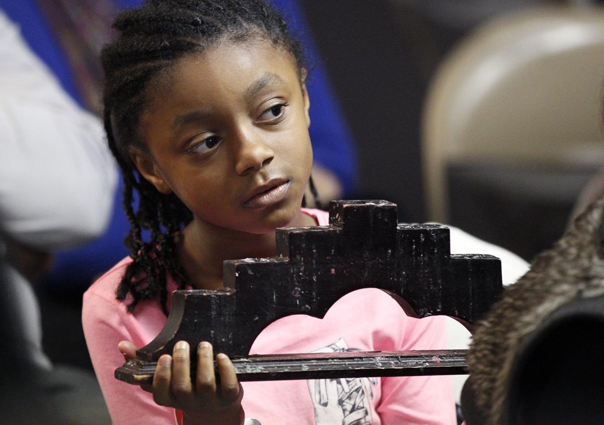 Community Unity At Kwanzaa Celebration Local News Thesunchronicle Com
