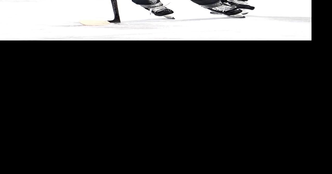 Foxboro’s Lilly Feeney Joins Mannheim Mad Dogs in German Women’s Hockey
