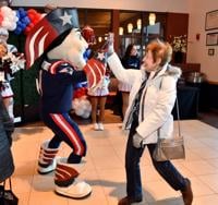 Showcase Cinemas at Patriot Place offering free tickets to special  screening of '80 for Brady,' movie inspired by North Attleboro women, Local News