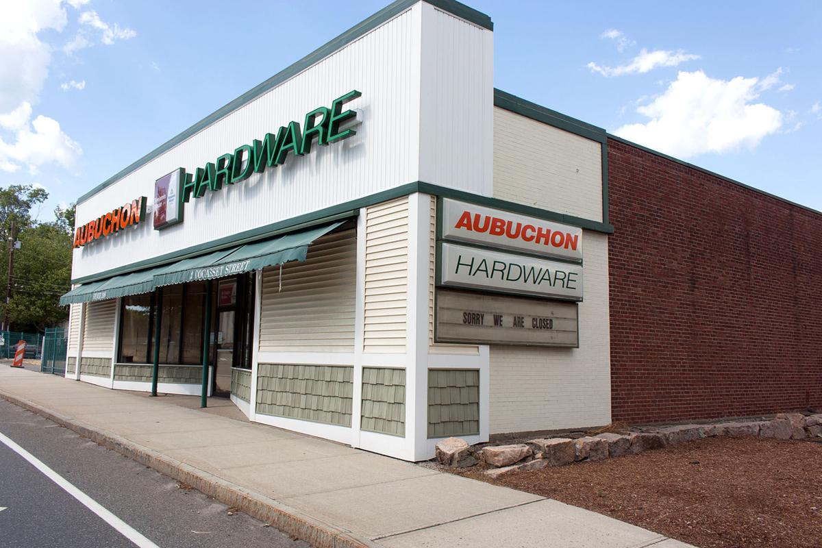Foxboro's Aubuchon Hardware to be auto parts store Local News
