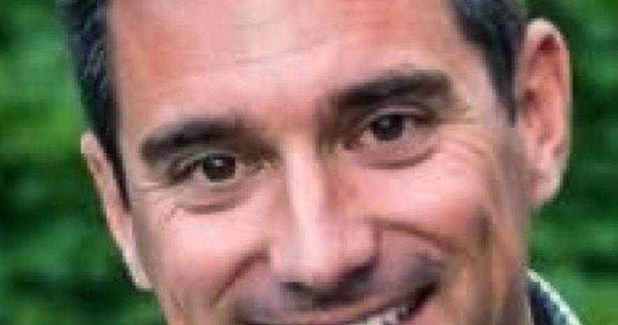 Norton track coach Kent Taylor dead at 45