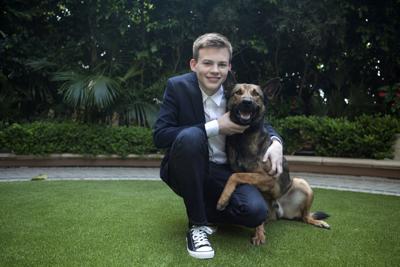 Max Director Aimed To Salute Heroic Dogs Of Rin Tin Tin Era Pet Day Thesunchronicle Com