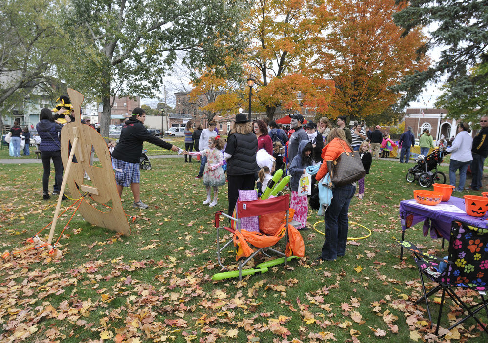 Halloween in the Park NA Gallery