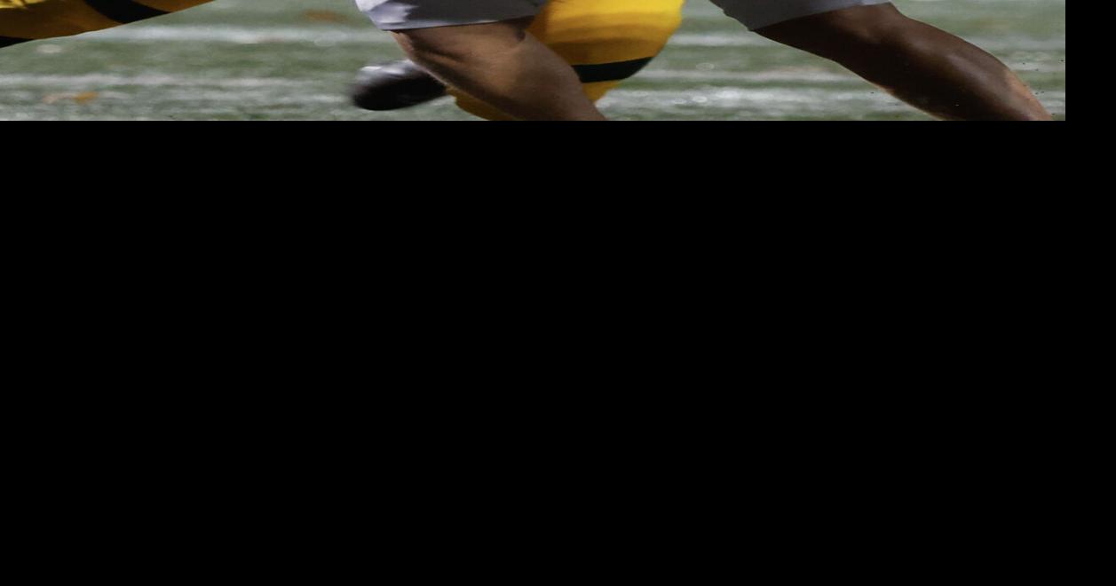 H.S. Football: Mansfield High vs. King Philip High