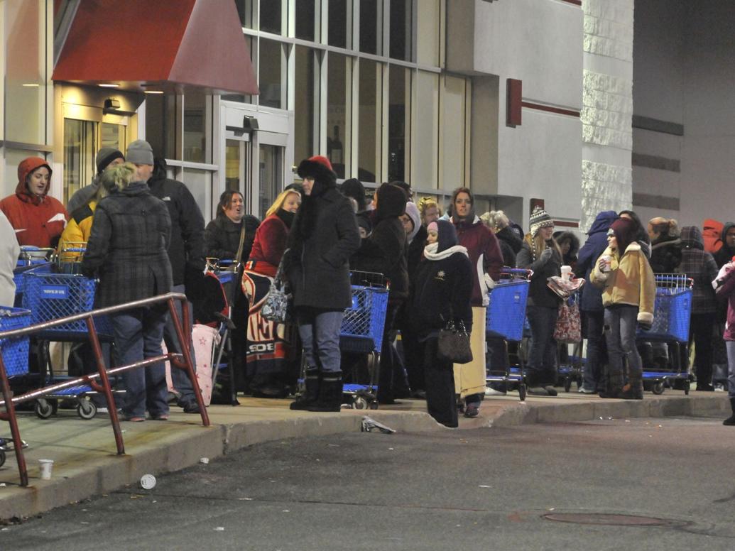 Toys R Us coming back to North Attleboro, this time at Macy's in
