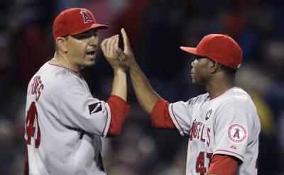 Angels' errors pave way for Red Sox win