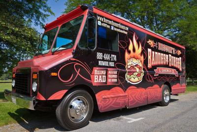 Foxboro resident served up burgers and more at actress ...