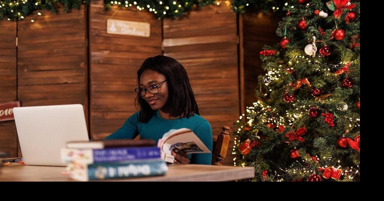 6 Thoughtful Gifts for College Students this Holiday Season