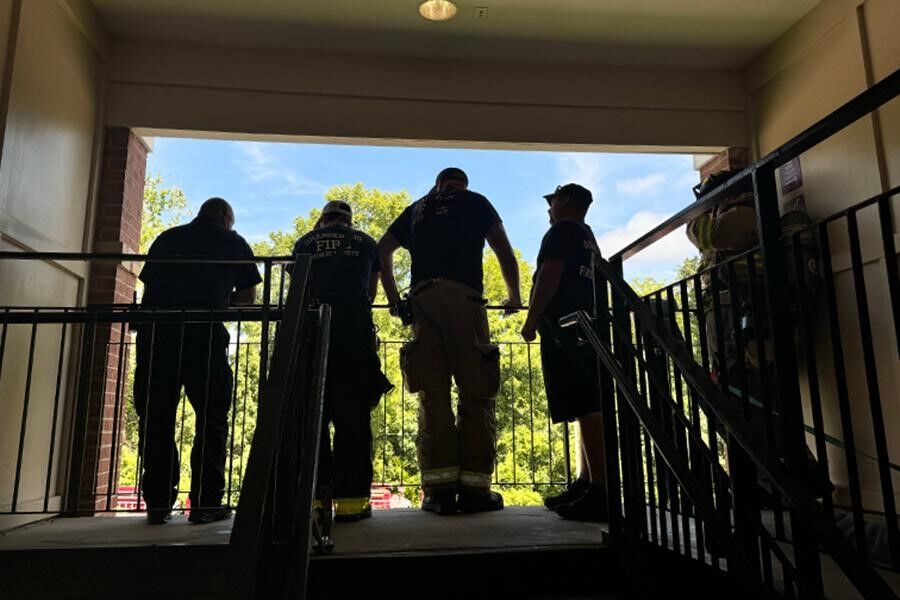Hugine DPS conducts fire training at SC State apartment complex
