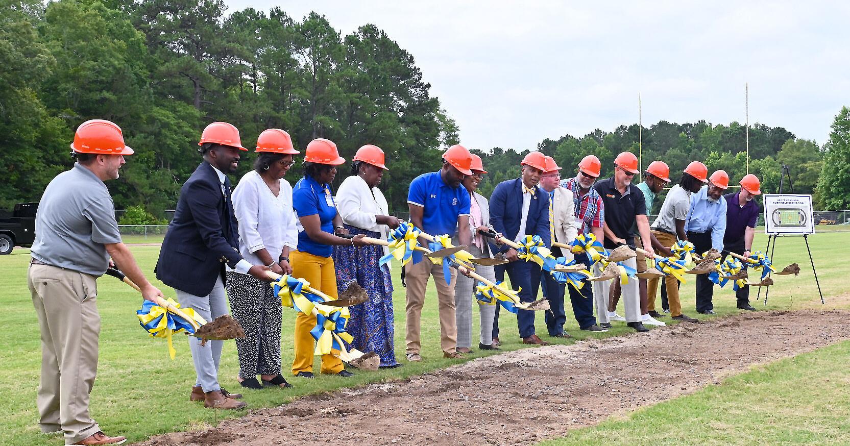 'New day in Cougartown': Edisto 1 of 6 schools getting new turf fields - Vimarsana News