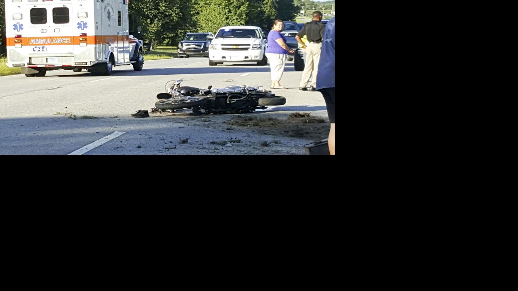 Motorcyclist dies in morning crash Local
