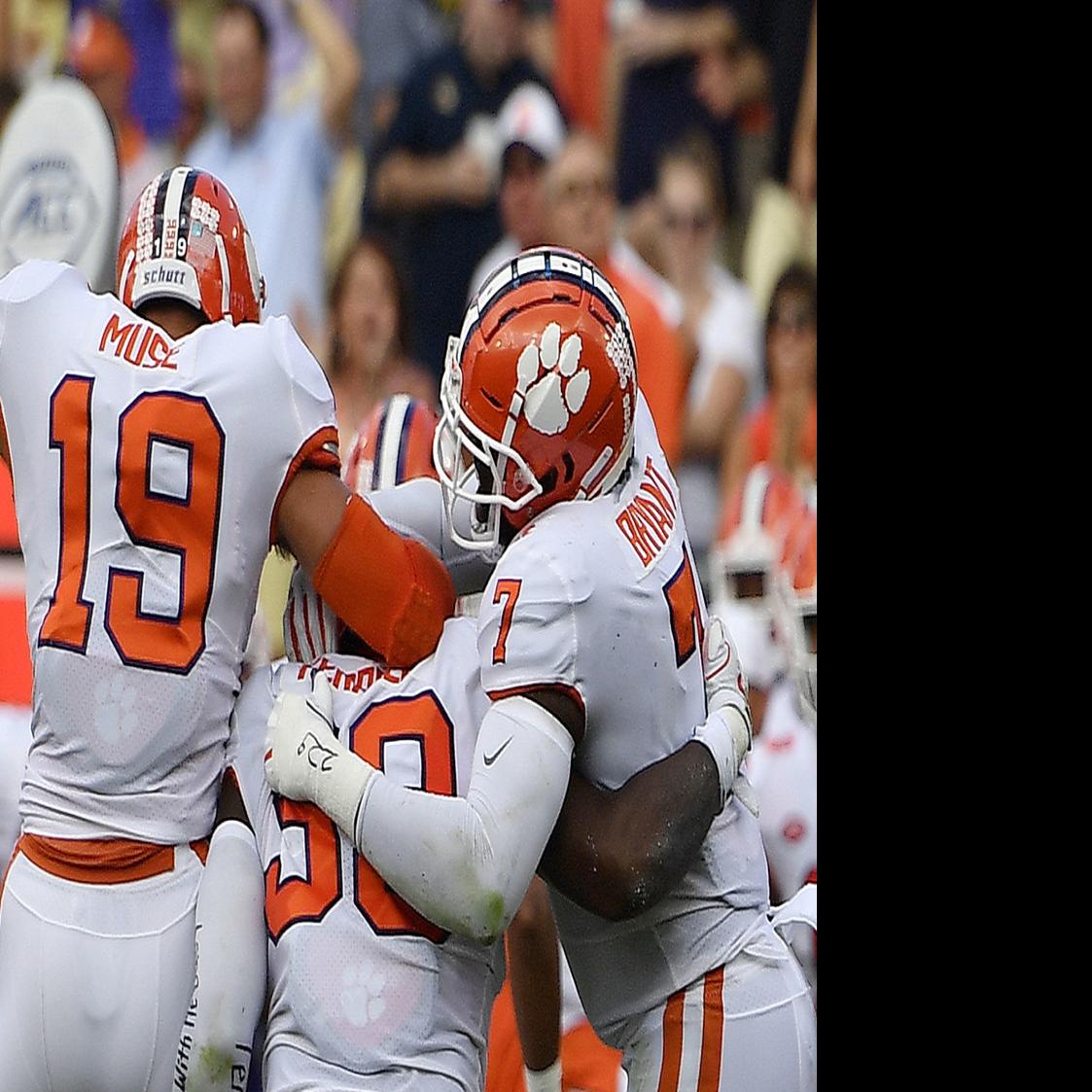 Clemson Football Ferrell Sees Wolfpack Qb Finley As Enemy