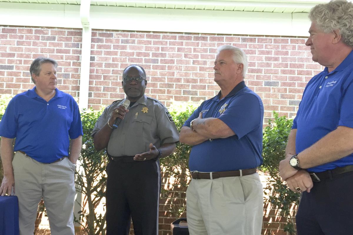 Thank You For All You Do First Responders Officers Recognized With Special Lunch Crime Courts Thetandd Com