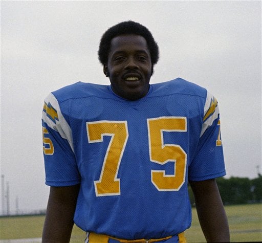 NFL Hall Of Famer, Former SC State Player Deacon Jones Dies